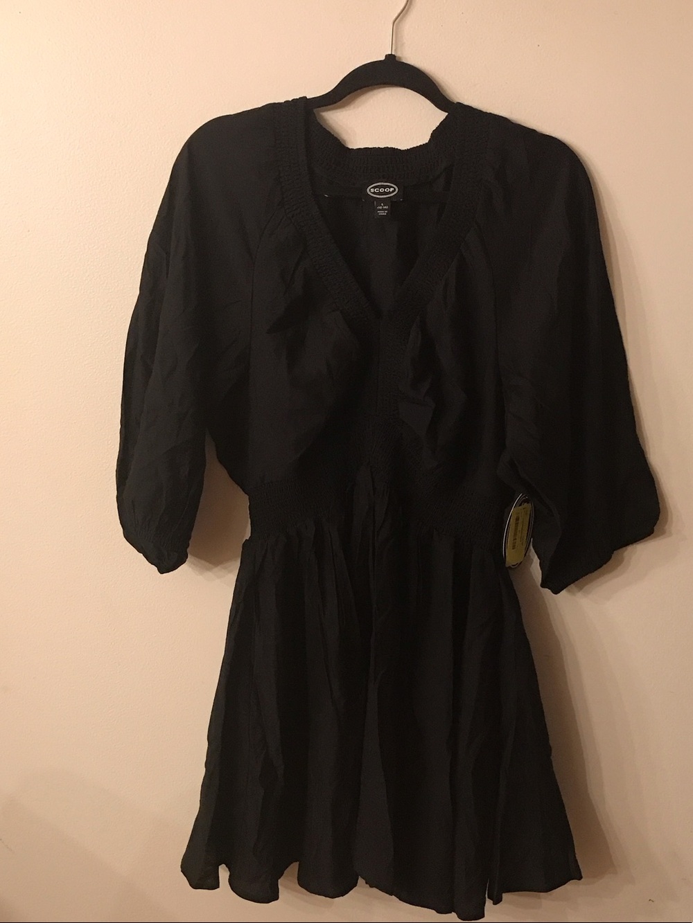 Scoop Black V-Neck Smocked Waist Dress - Women side pockets L (12-14)